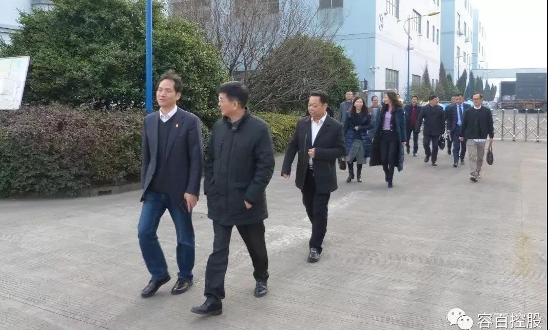 a3.jpg 英皇体育(中国)体育官方网站